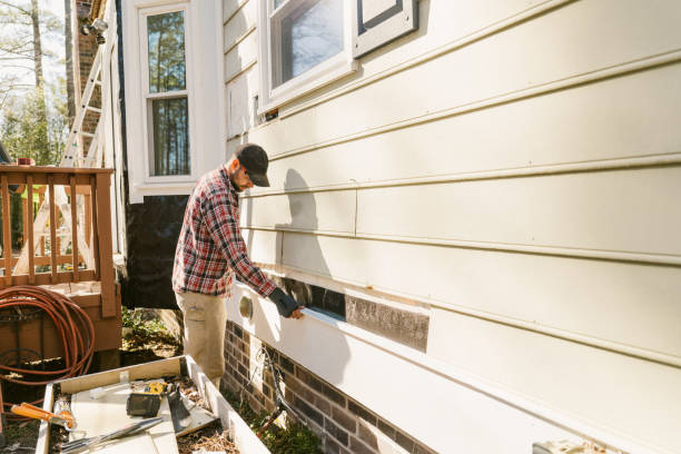 Trusted Emergency Siding Repair service in Spring Valley, NY - Creative Siding